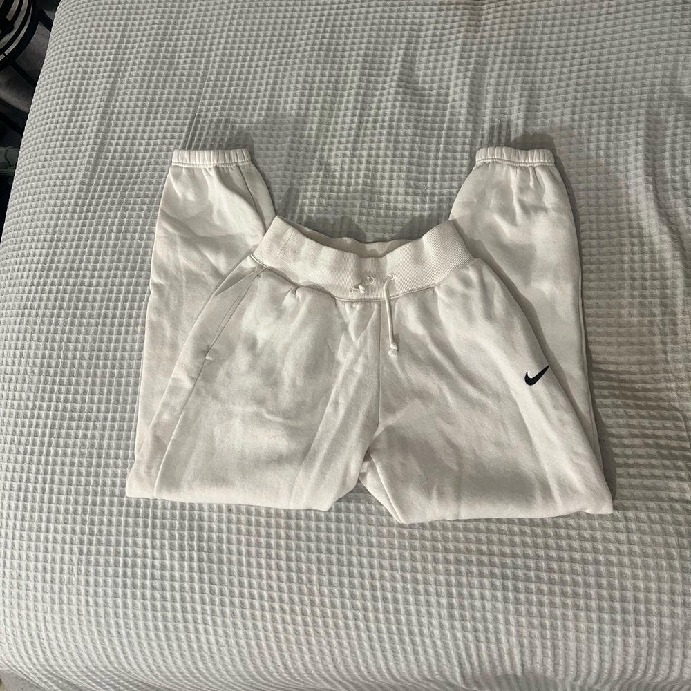 Nike sweatpants
